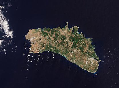 Vista de Menorca (Islas Baleares).