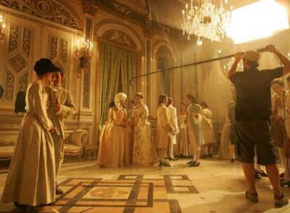 Imagen del rodaje de <i>Una cosa rara</i> en el Palacio del Marqués de Dos Aguas.