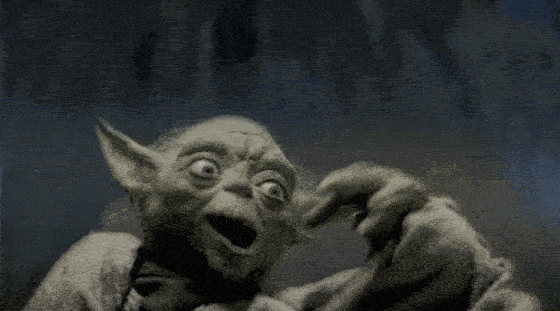 Yoda, apollándose con un pepinillo