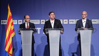 De izquierda a derecha, Jordi Turull, Oriol Junqueras y Raül Romeva.