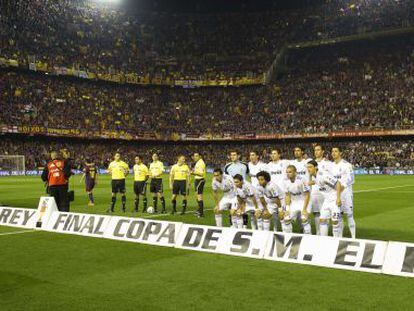 Final Madrid-Bar&ccedil;a en Mestalla en 2011