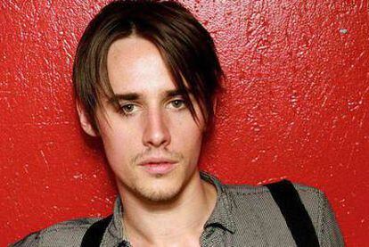 Reeve Carney, intérprete del musical de 'Spiderman'