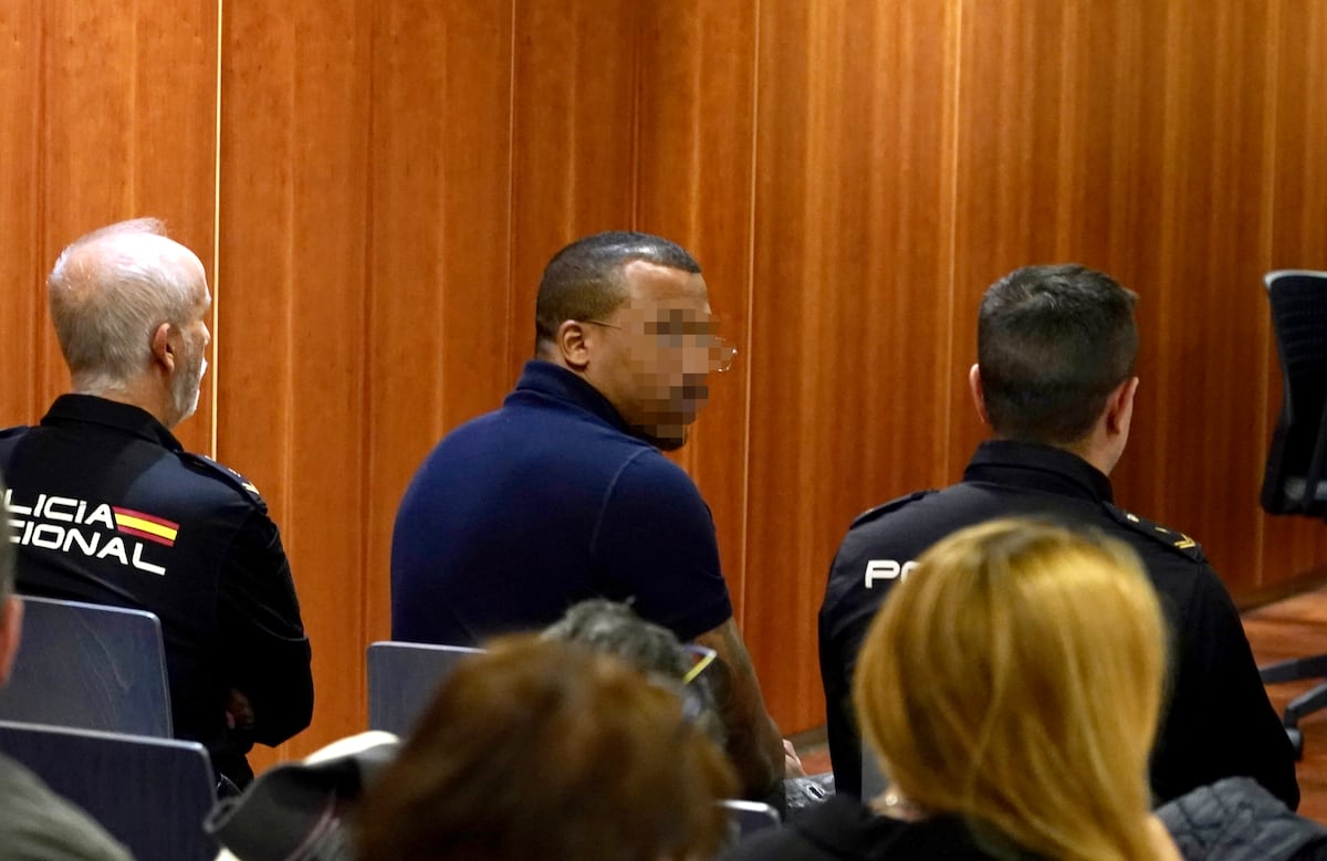 Condenado a 41 años de prisión El Melillero, el hombre que roció a su expareja y a una amiga con ácido sulfúrico en Málaga | Sociedad
