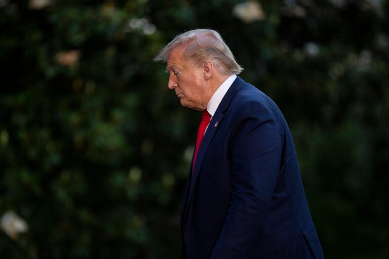 Trump, este sábado a su llegada a Washington.