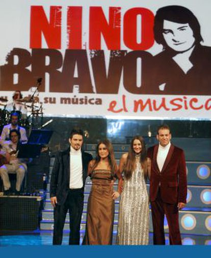 Un momento del espectáculo Nino Bravo El Musical.
