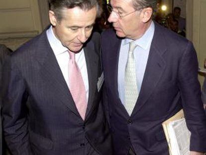 Imagen tomada durante un encuentro financiero en 2002 cuando Rodrigo Rato era ministro de Economia y Miguel Blesa presidente de Caja Madrid.