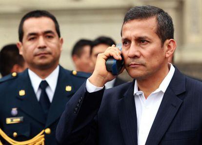 El presidente peruano Ollanta Humala (derecha).