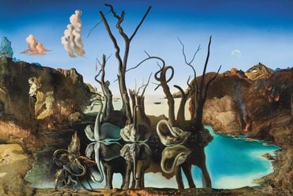 'Cisnes reflejando elefantes' (1937), de Salvador Dalí.