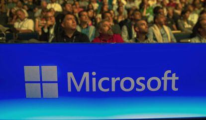 Los asistentes a una presentaci&oacute;n de Microsoft en Washington, en julio de 2014.