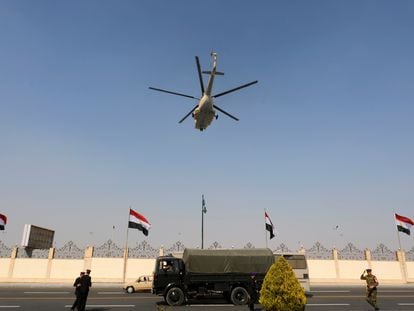 Un helicóptero egipcio, el pasado febrero en El Cairo.