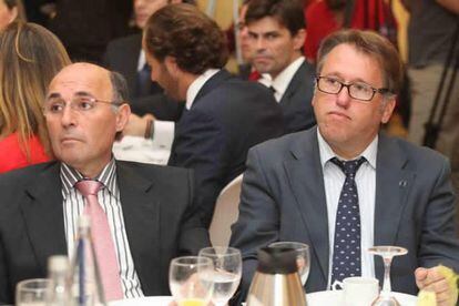 Ricardo Leal, presidente de Cristian Lay, y Víctor del Moral, consejero de Fomento en la Junta de Extremadura