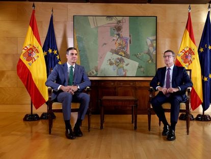 Pedro Sánchez y Alberto Núñez Feijóo, este lunes en el Congreso.
