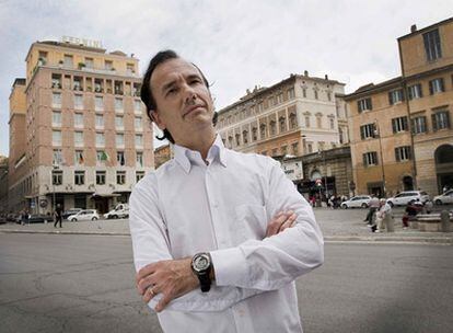 Tomasso Debenedetti, durante la entrevista con EL PAÍS, en Roma.