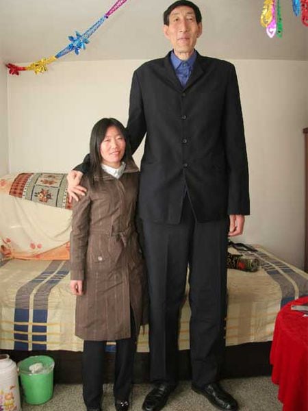 Bao Xishun, junto a su esposa, Xia Shujian