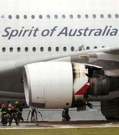Un avión Airbus A380 de la compañía australiana Qantas aterriza de emergencia en el aeropuerto de Singapur tras sufrir problemas técnicos mientras sobrevolaba Indonesia.
