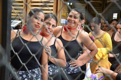 Alumnas del taller de flamenco de La Carpio.