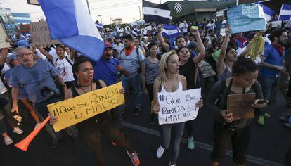 Una protesta contra Daniel Ortega en Managua, este domingo. 