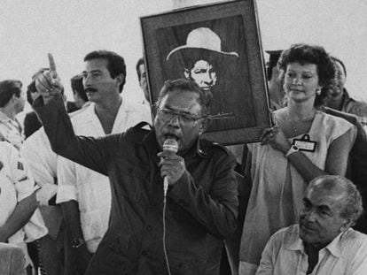 Tom&aacute;s Borge, en un acto como ministro del Interior de Nicaragua en 1986.