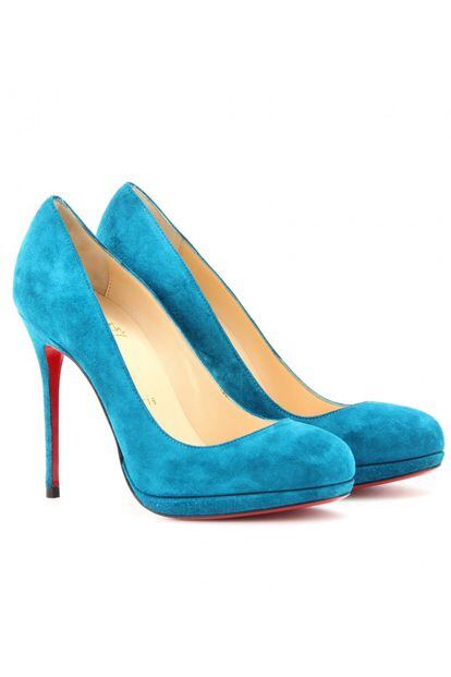 Si te gusta el color azul este modelo de Christian Louboutin es igual que el que luce Jessica Biel.