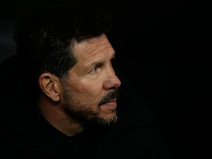 Diego Simeone durante el partido de cuartos de final entre el Atlético de Madrid y el Real Madrid, en el Santiago Bernabéu el jueves.