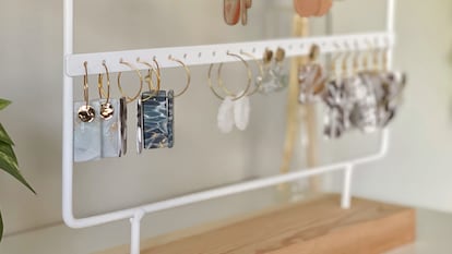 DIY: Organizador de pendientes