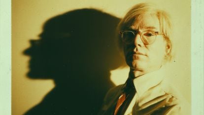 Andy Warhol, en una imagen de la serie documental 'Los diarios de Andy Warhol'.