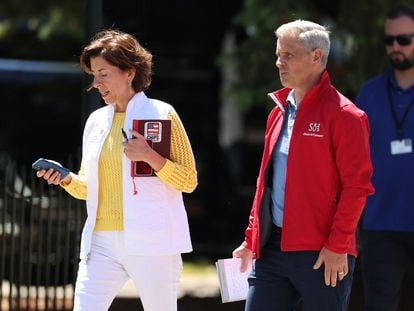 Gina Raimondo y su marido, Andrew Moffit, esta semana en Sun Valley, Idaho.