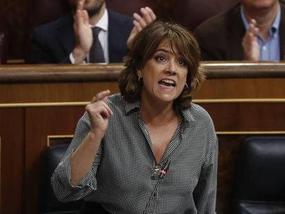 La ministra de Justicia, Dolores delgado, en el Congreso de los Diputados.