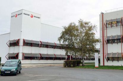 Instalaciones de Brandt, la filial francesa de Fagor, en Saint-Jean-de-la-Ruelle.