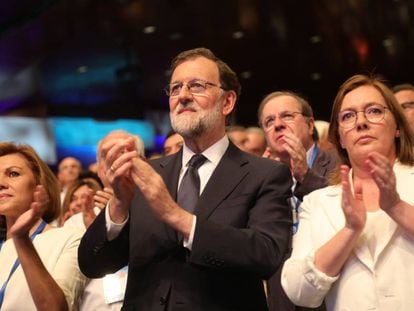 María Dolores de Cospedal y Mariano Rajoy, en el 19 Congreso Nacional del Partido Popular.