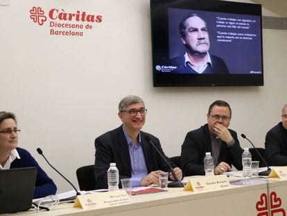 Miriam Feu, Salvador Busquets, Sergi Gordo y Salvador Bacardit durante la presentaci&oacute;n del informe.