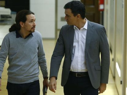 Pablo Iglesias y Pedro Sánchez, en el Congreso de los Diputados.