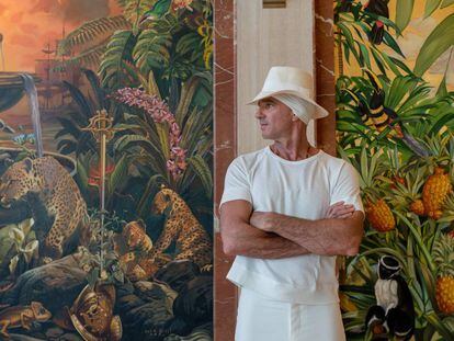 El empresario argentino Alan Faena frente a un fresco del artista Juan Gatti, en su hotel de Miami Beach.