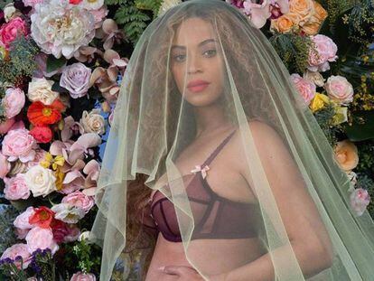Beyoncé, embarazada, en su cuenta de Instagram.