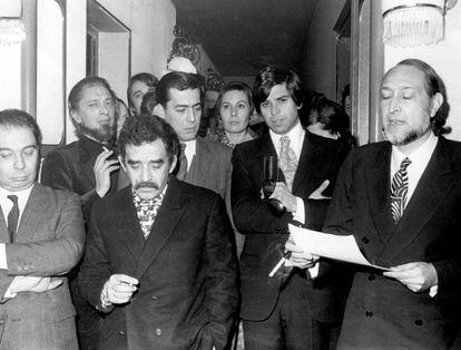 Juan García Hortelano, Carlos Barral, Gabriel García Márquez, Mario Vargas Llosa, Isabel Mirete, Salvador Clotas y José María Castellet.