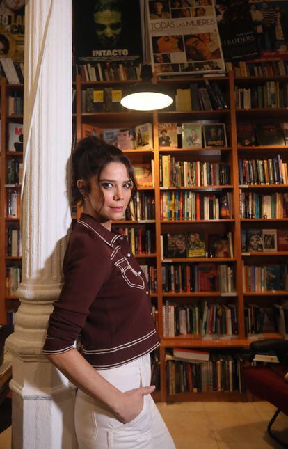 Juana Acosta, en la librería Ocho Y Medio.