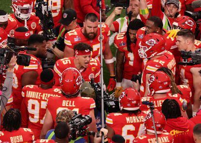 El quarterback Patrick Mahomes y los Chiefs, buscan convertirse en el partido de Las Vegas en el primer equipo en 19 años que gana dos títulos consecutivos.