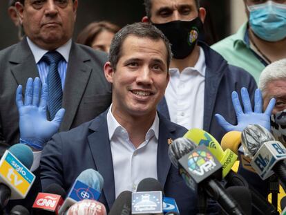 Juan Guaidó, en rueda de prensa en Caracas.