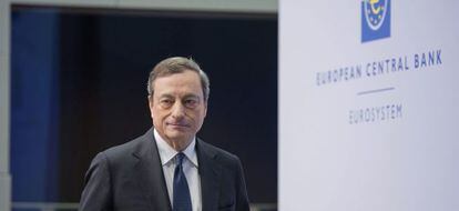 El presidente del Banco Central Europeo (BCE), Mario Draghi, ofrece una rueda de prensa en la sede del BCE en Fr&aacute;ncfort, Alemania. EFE/Archivo