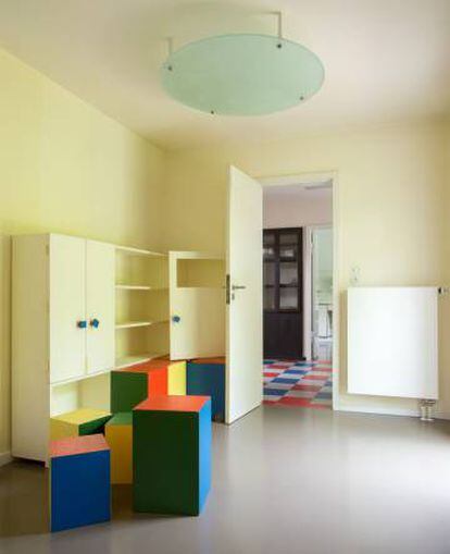 Habitación para los niños de la casa Haus am Horn, con los muebles diseñados por Alma Buscher.