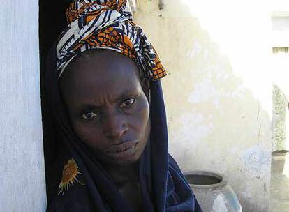 Adama Sano, hermana de Malang, uno de los 47 emigrantes senegaleses que perdieron la vida en el yate en Barbados.