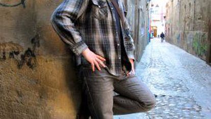 Esteban Navarro aboga por “mover libros en las redes sociales” y considerar la opinión de los lectores.