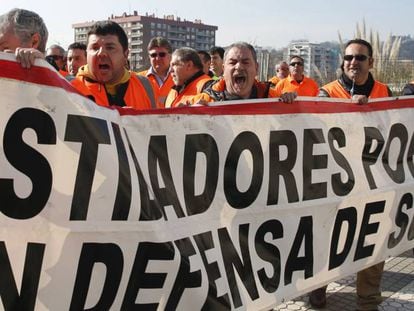 Estibadores del Puerto de Pasaia, durante una protesta. 