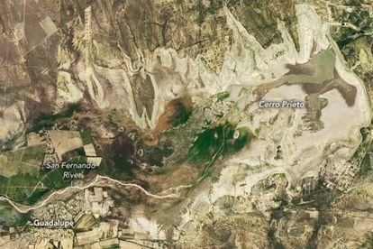 Vista satelital de la presa Cerro Prieto, ubicada en Nuevo León, el 7 de julio de 2022.