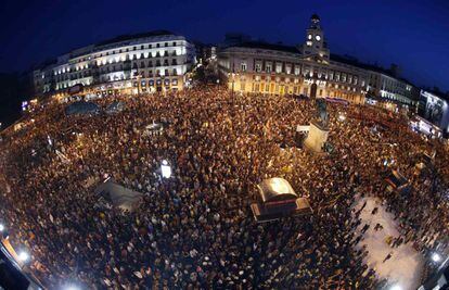 Imagen de la Puerta del Sol al t&eacute;rmino de la marcha contra los recortes en Madrid