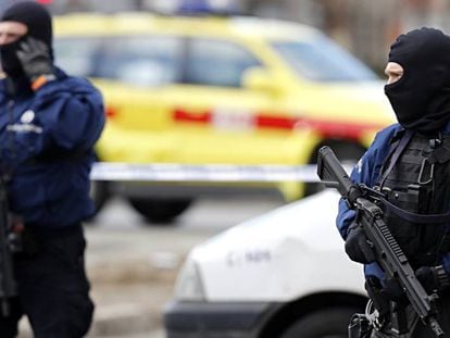Operaci&oacute;n antiterrorista en el barrio Schaerbeek de Bruselas