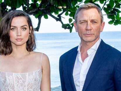 Ana de Armas y Daniel Craig, en la presentación de la nueva película de James Bond.