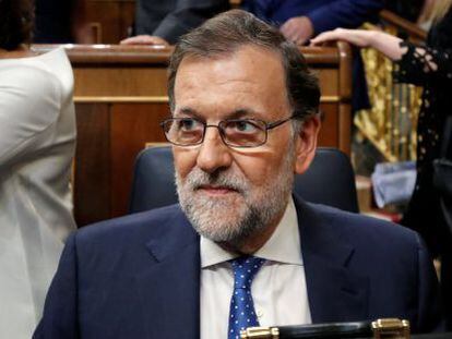 Mariano Rajoy, presidente del Gobierno en funciones, tras la primera jornada del debate de investidura.