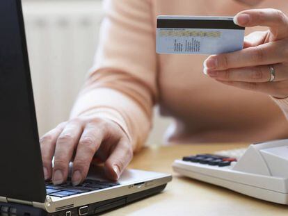 Las compras online con tarjeta crecerán un 12% en 2017
