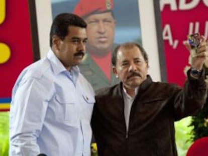 Daniel Ortega y Nicolas Maduro, durante la cumbre del Petrocaribe.